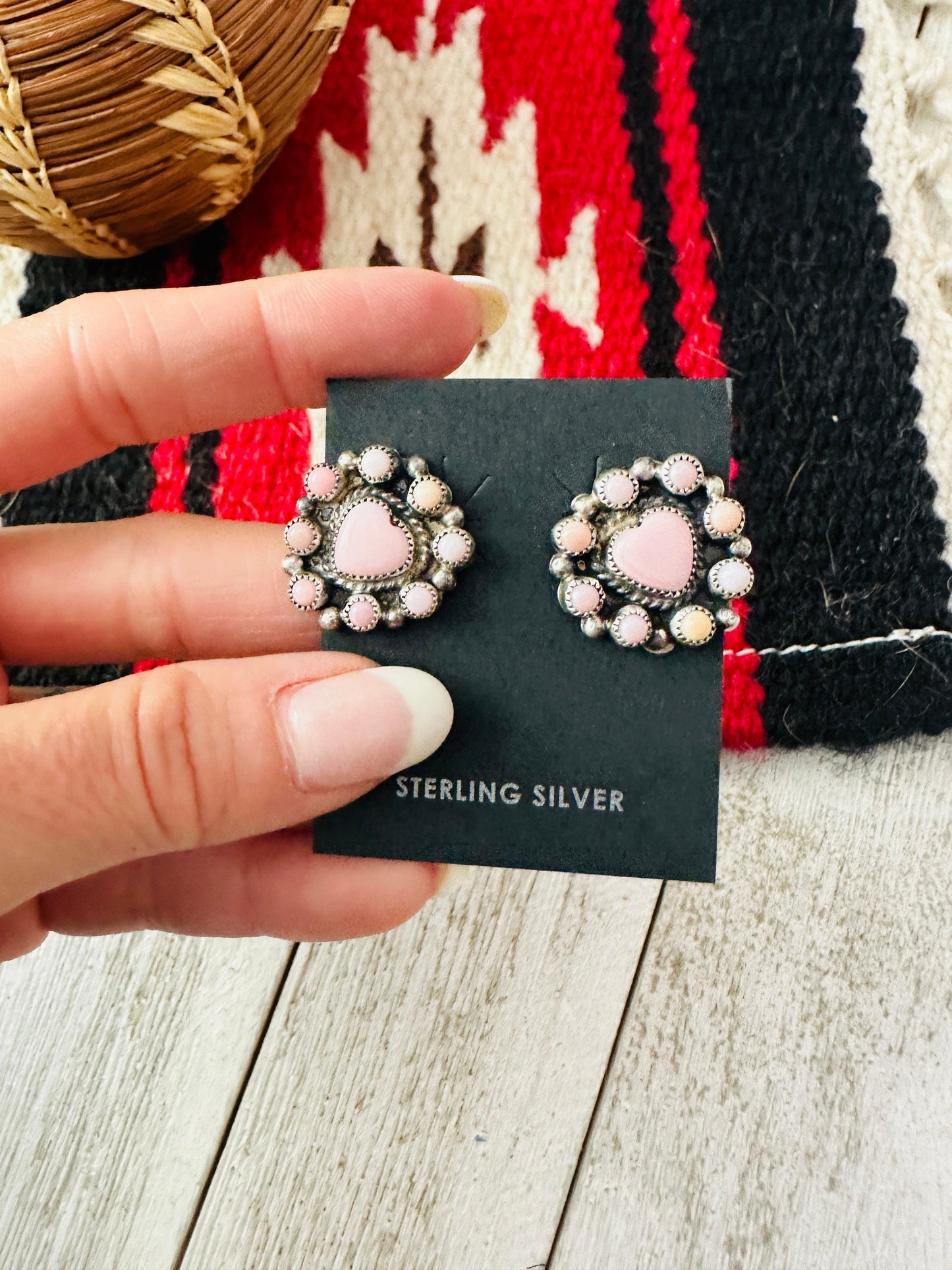 Hot Pink Pink Conch Cluster Heart-shaped Earrings from PinkyBelles Shop