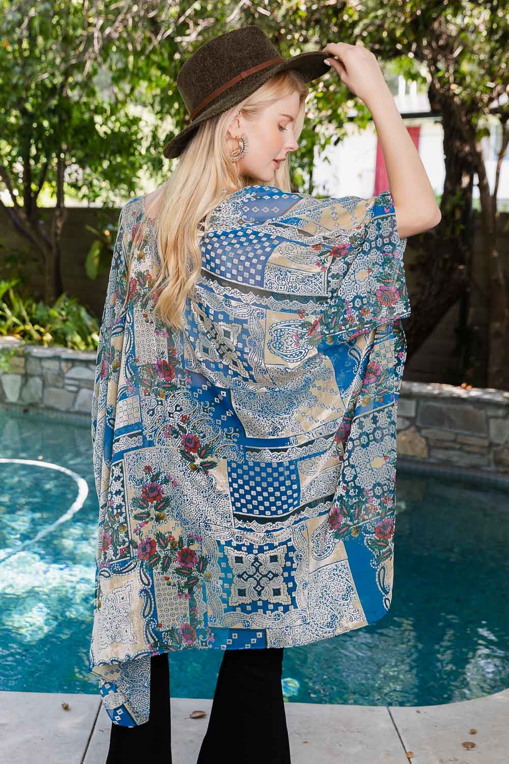 One Size Mandala Velvet Kimono from PinkyBelles Shop