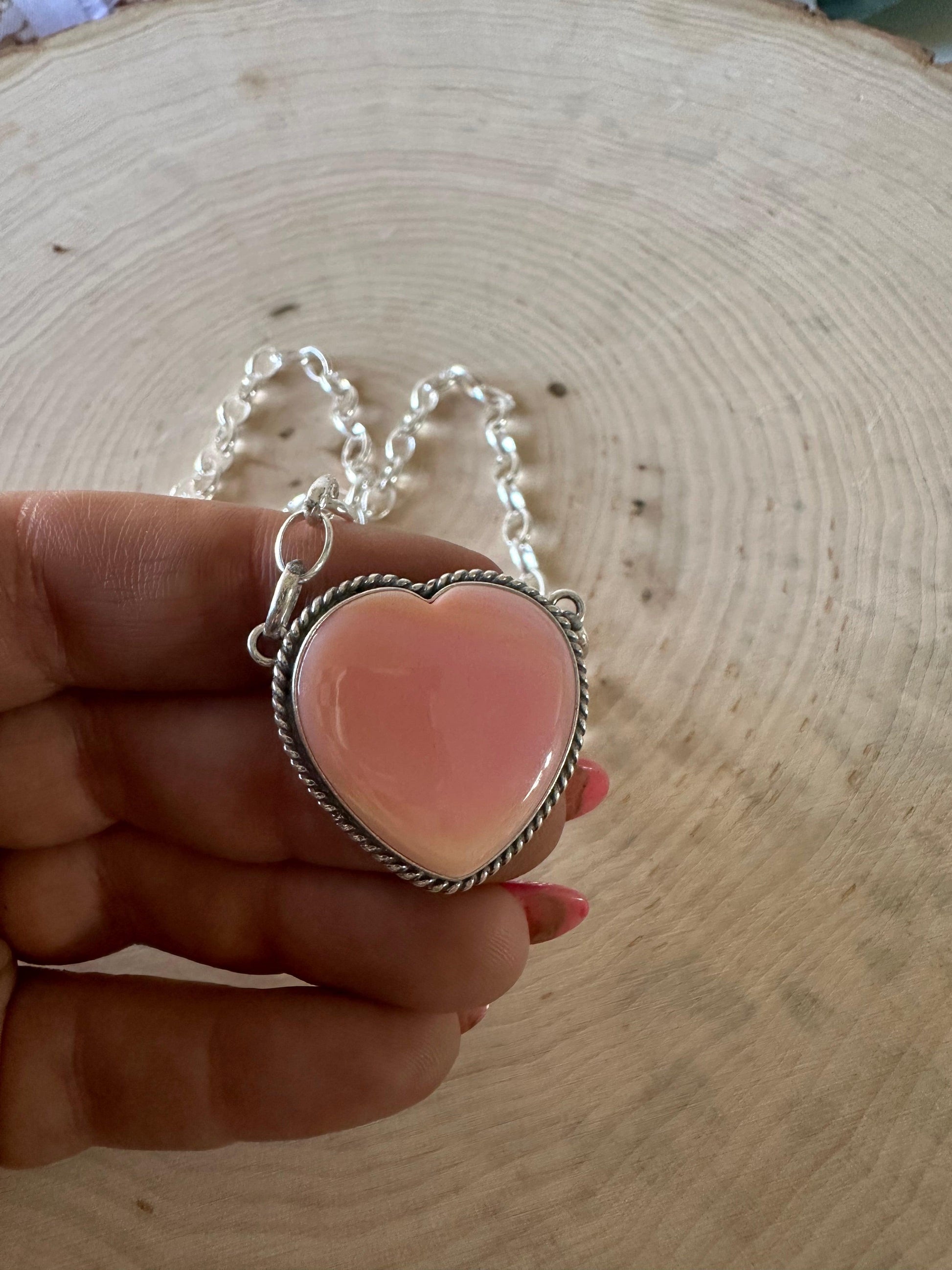 Pink Conch Pink Conch Heart-shaped Necklace from PinkyBelles Shop