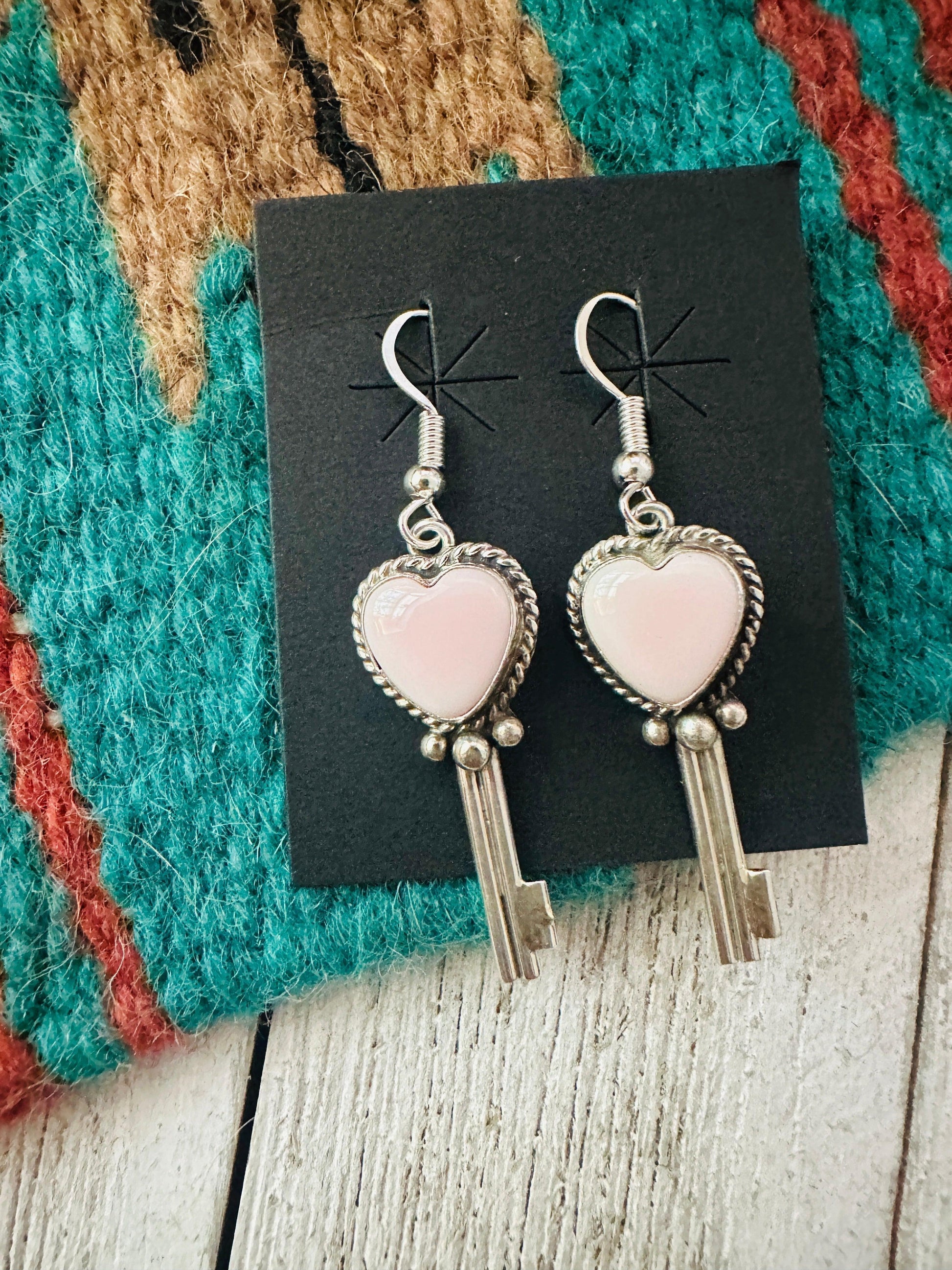 Pink Pink Conch Heart-shaped Key Dangle Earrings from PinkyBelles Shop