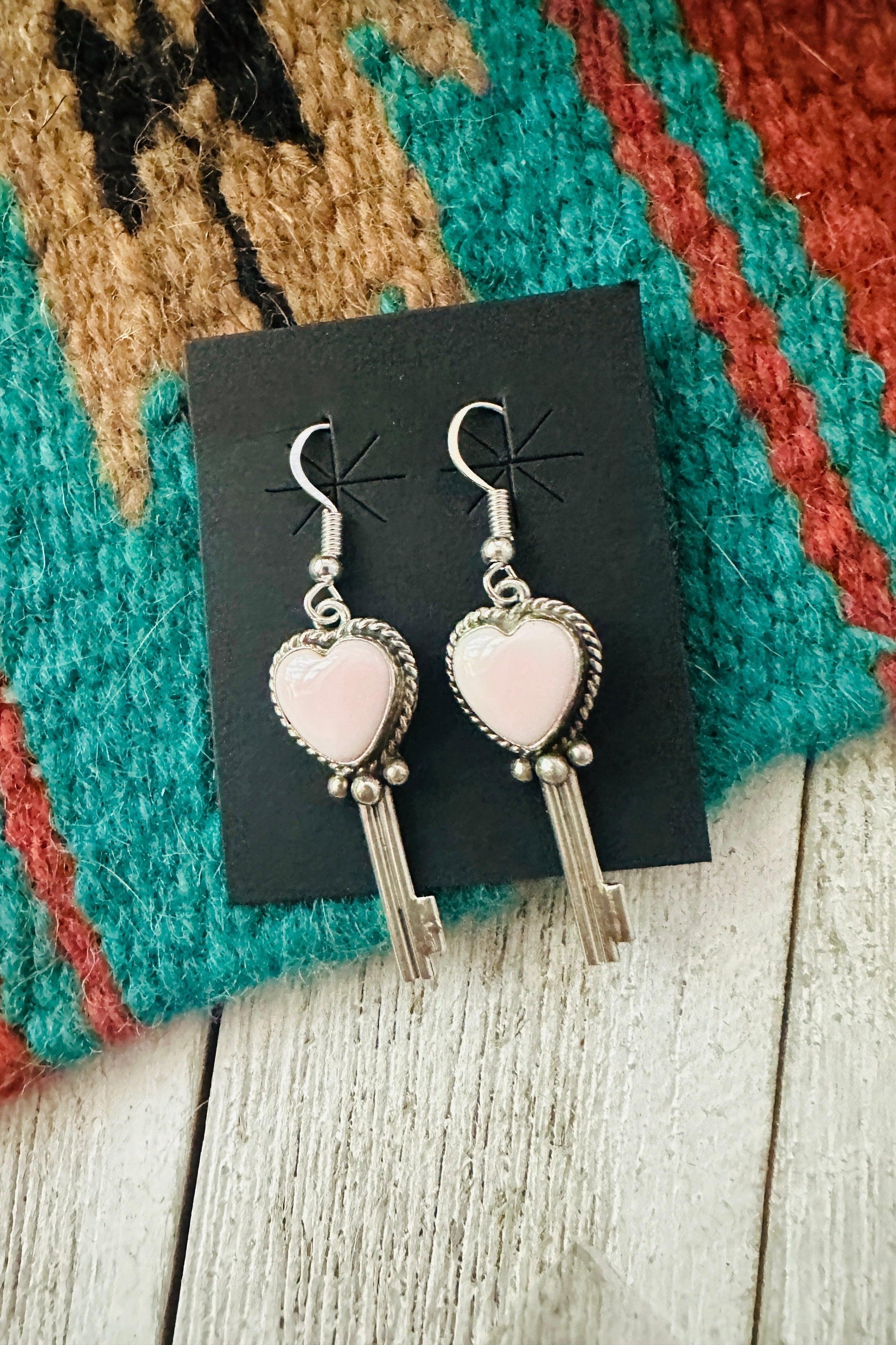 Pink Pink Conch Heart-shaped Key Dangle Earrings from PinkyBelles Shop